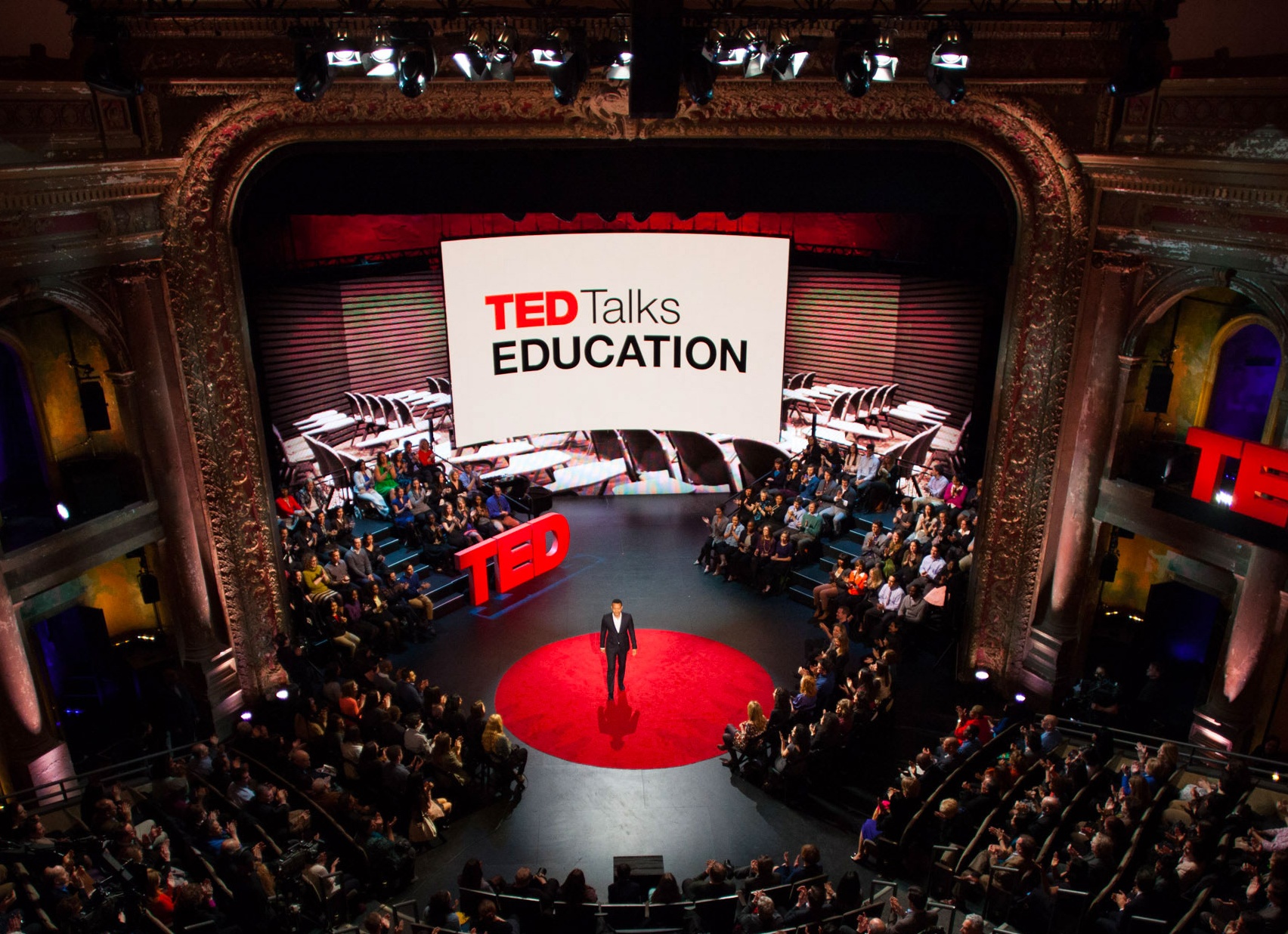 10 лекций TED от финансовых гуру, которые научат обращаться с деньгами